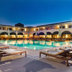 Yacht Club ***** Didim